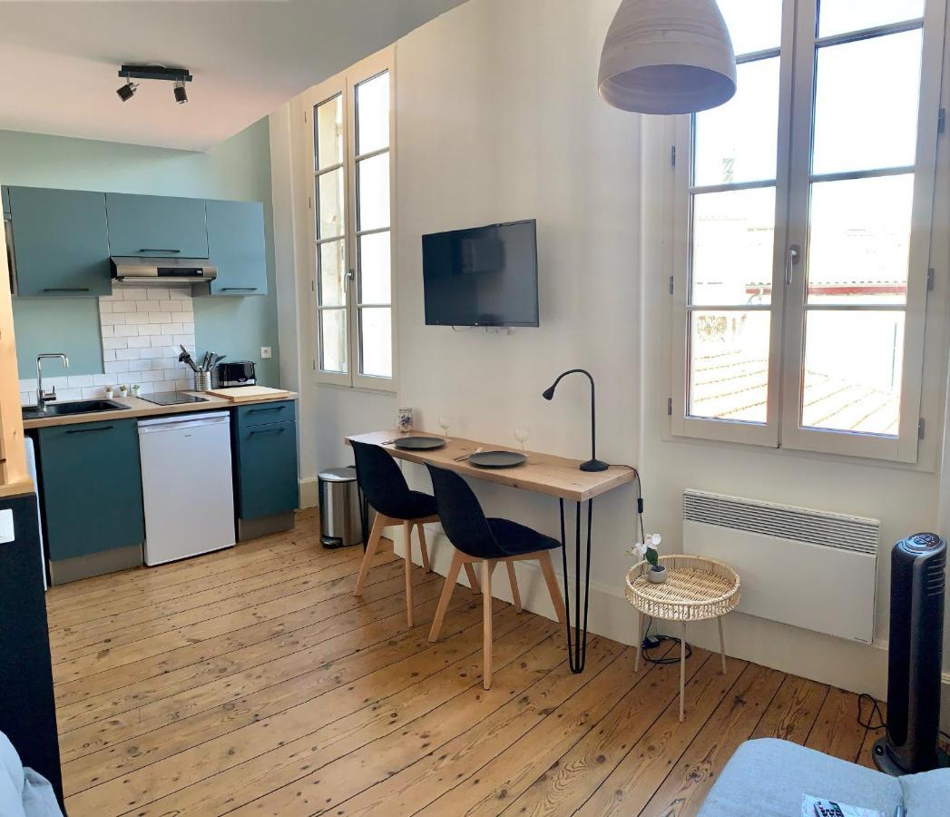 LE DUMON 4 - Studio NEUF LUMINEUX CALME - WiFi - GARE 200m Agen Exterior foto